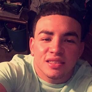 Meet your Posher, Carlos