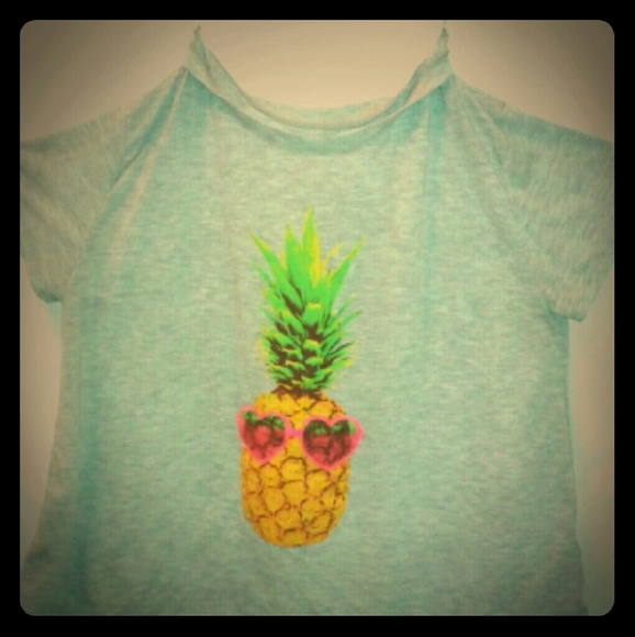 Woman's XL Bongo Crop Top w/ Open Back