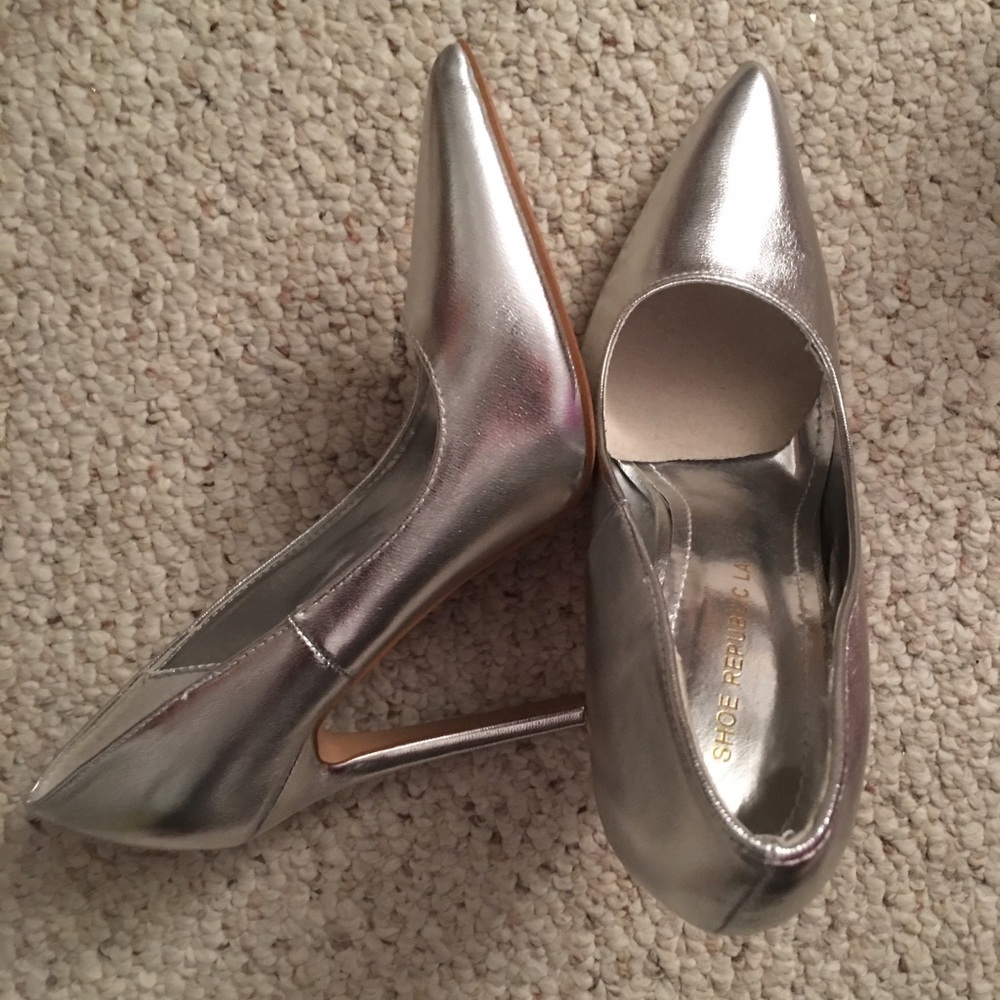 Silver brand new stilettos