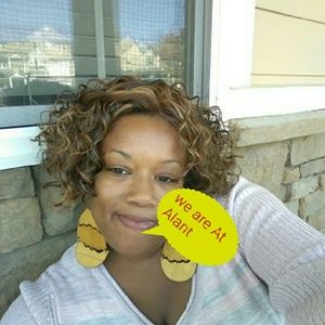 Meet your Posher, Katrina