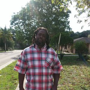 Meet your Posher, Gregory