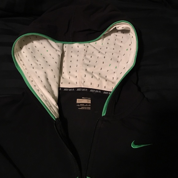 nike air halfzip