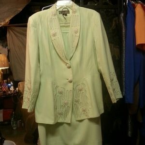 Womens dress suit