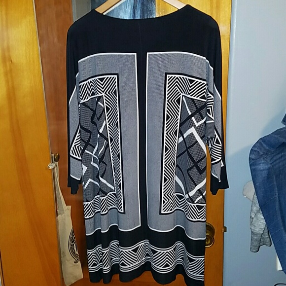 Gorgeous ALFANI shift dress size large! Nwot! - Picture 3 of 4