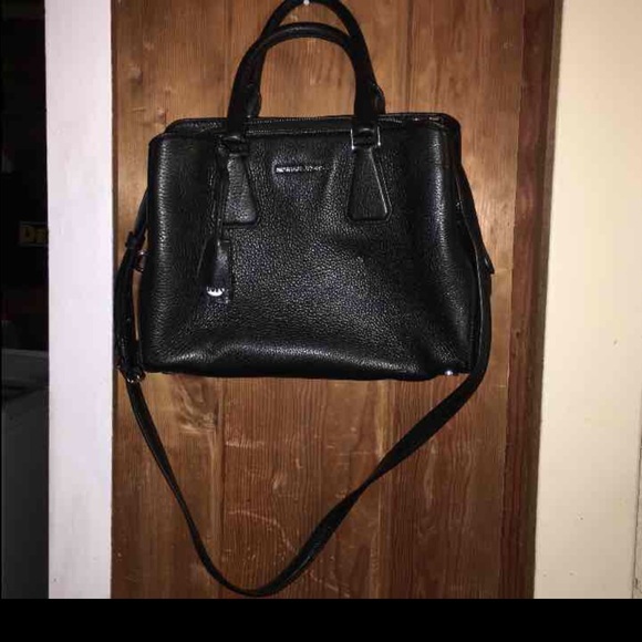 Michael kors medium satchel