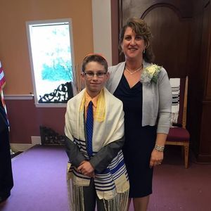 Meet your Posher, Lisa