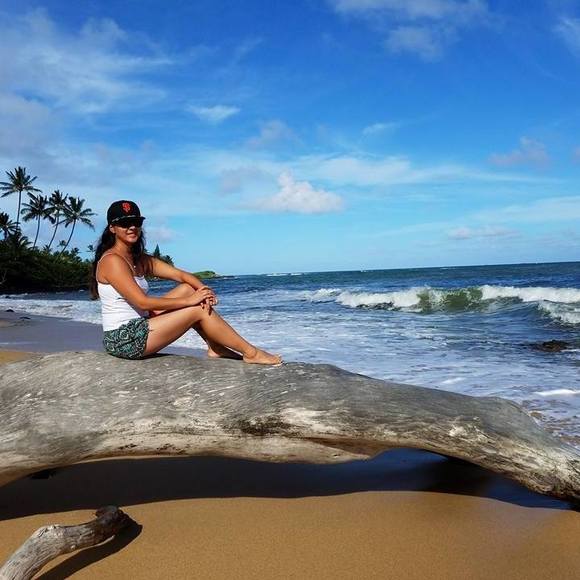 Meet the Posher Other - Meet your Posher, Rebecca