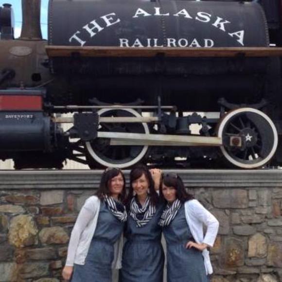 Meet your Posher, Kelli - Picture 1 of 1