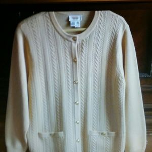 Talbot Butter Yellow  Cable  100% Wool Sweater