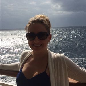 Meet your Posher, Tara