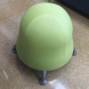 Meet your Posher, Regina