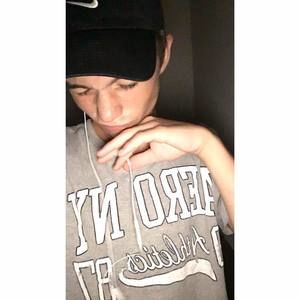 Meet your Posher, Hunter