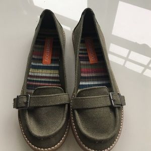 rocket slip ons rocket was 32 vintage plaid canvas sneaker from janet s closet on poshmark rocket slip ons rocket was 32 vintage plaid canvas sneaker from janet s closet on poshmark