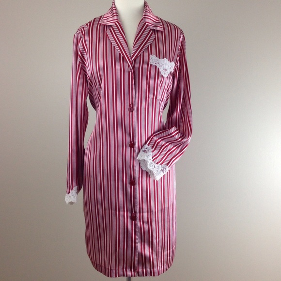Cabernet sleepwear Outlet