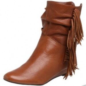 Steve Madden Innka fringe booties. Size 8.5