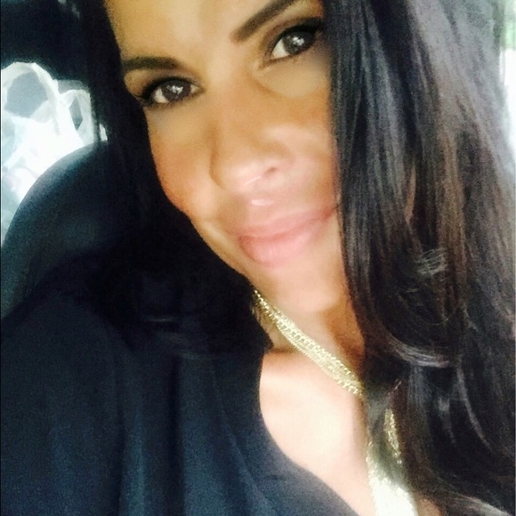 Meet your Posher, Monica