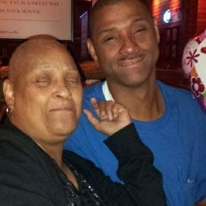 Meet your Posher, Raymond