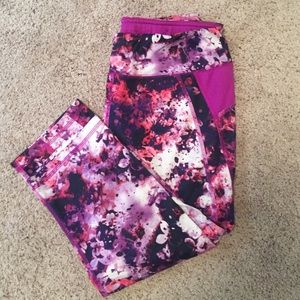 Cropped DryTek workout capris