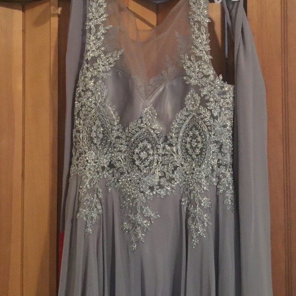 Never worn