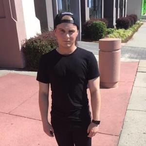 Meet your Posher, Riley