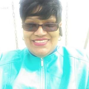 Meet your Posher, Denise