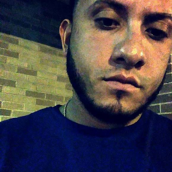 Meet your Posher, Josecarlos - Picture 1 of 1