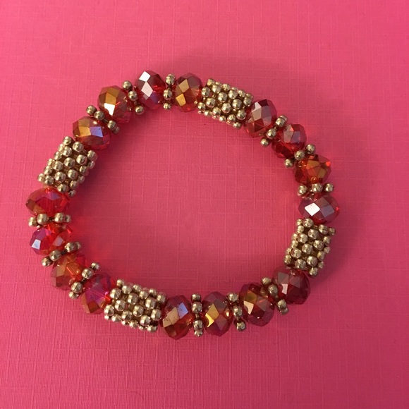 Fashionable jewelry