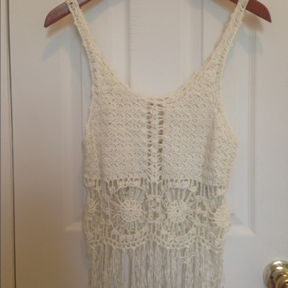 Lacey crop tank