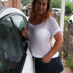 Meet your Posher, Edith