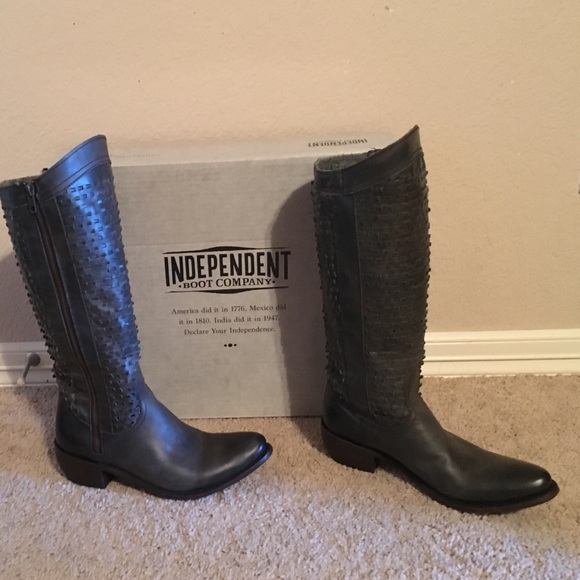 Independent Boot Company Mansfield Gray Boots - Picture 2 of 4