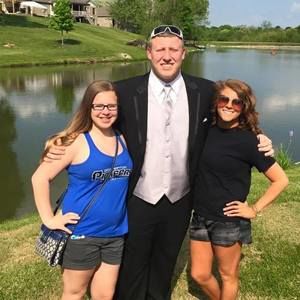 Meet your Posher, Robin