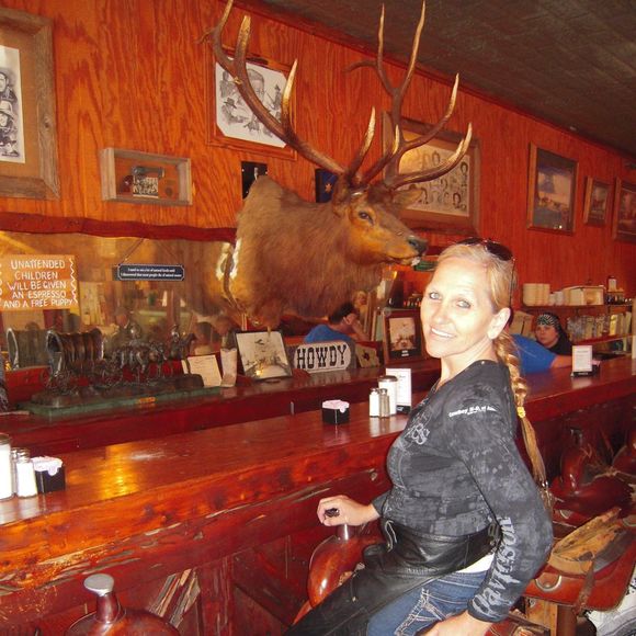 Meet your Posher, Maria