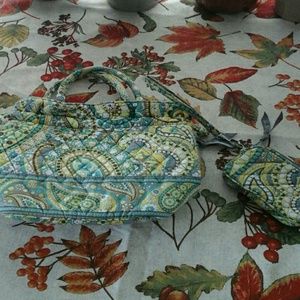 Vera Bradley purse and wristlet