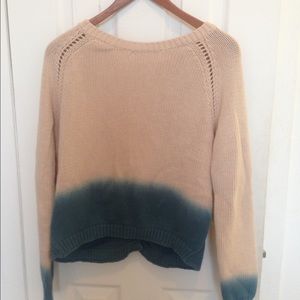 Ombré sweater with back slit