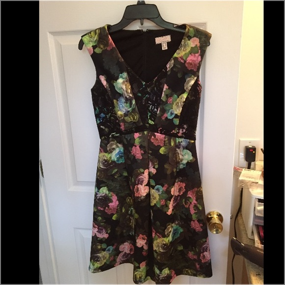 Lovely by Adrianna Papell dress