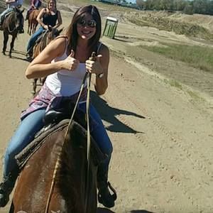 Meet your Posher, Alissa