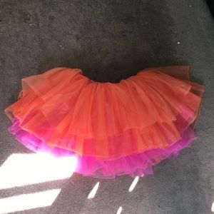 Reversible orange and pink tutu