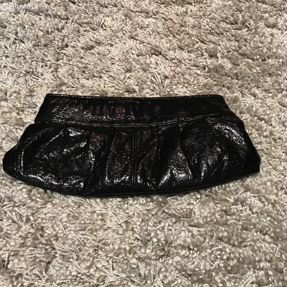 Fashion clutch