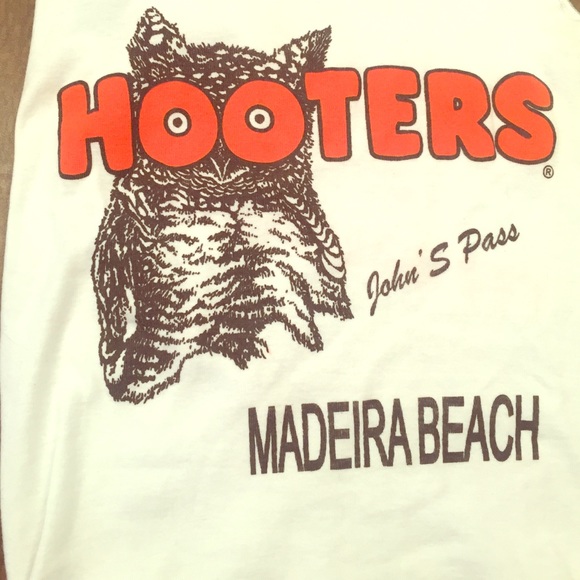 Hooters tank