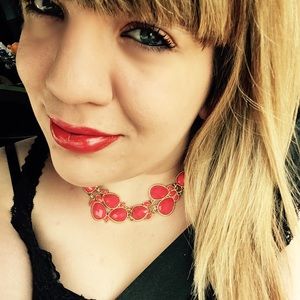 Meet your Posher, Kendra