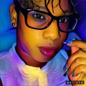 Meet your Posher, Peachy