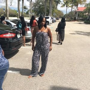 Meet your Posher, Ayana