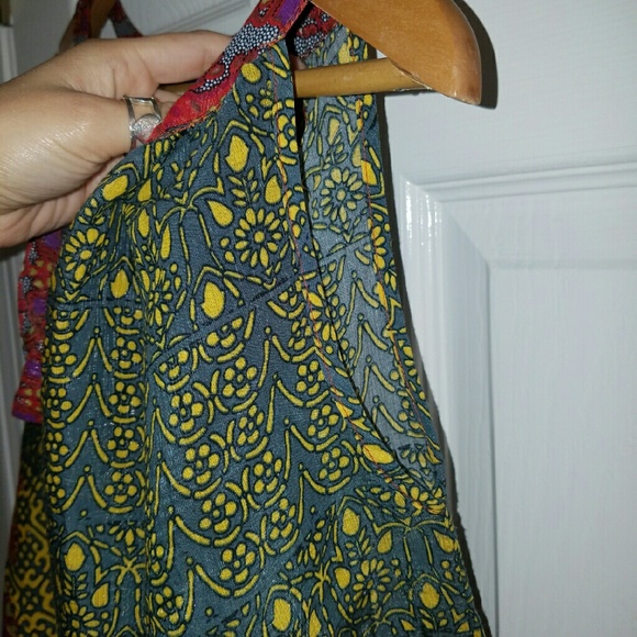 Umgee Cold Shoulder Top - Picture 4 of 4