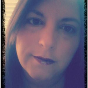 Meet your Posher, Hollie