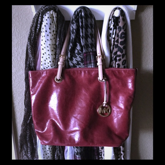 Michael Kors Handbags - Sale‼️Michael Kors Jet Set Tote