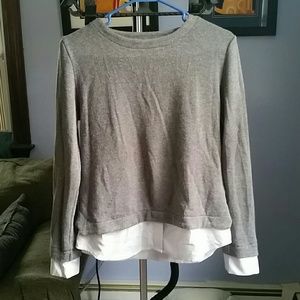 Elizabeth and clarke sweater size 2