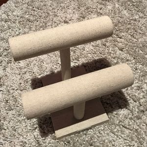 Accessories holder/stand