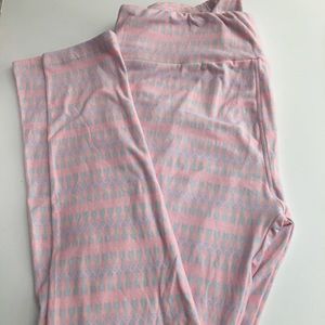 Lularoe tc pink arrows leggings tall/curvy