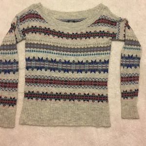 Cozy off-the-should sweater