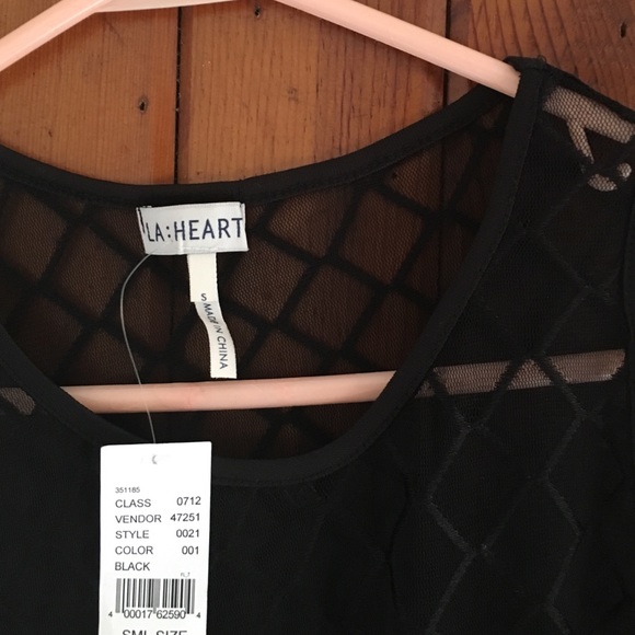 LA : HEARTS black bodysuit - Picture 3 of 4